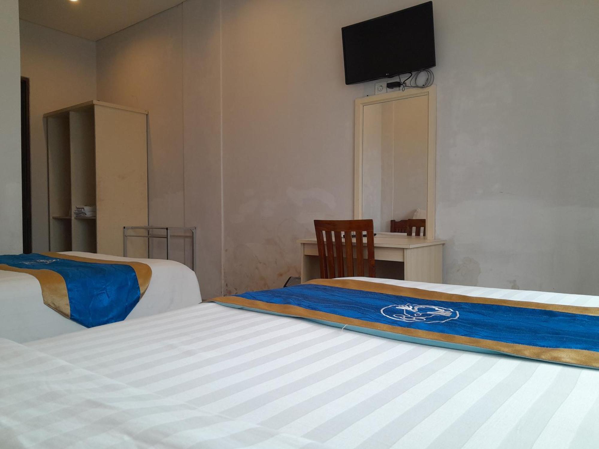 Hotel Dhyana Pura Kapal Экстерьер фото