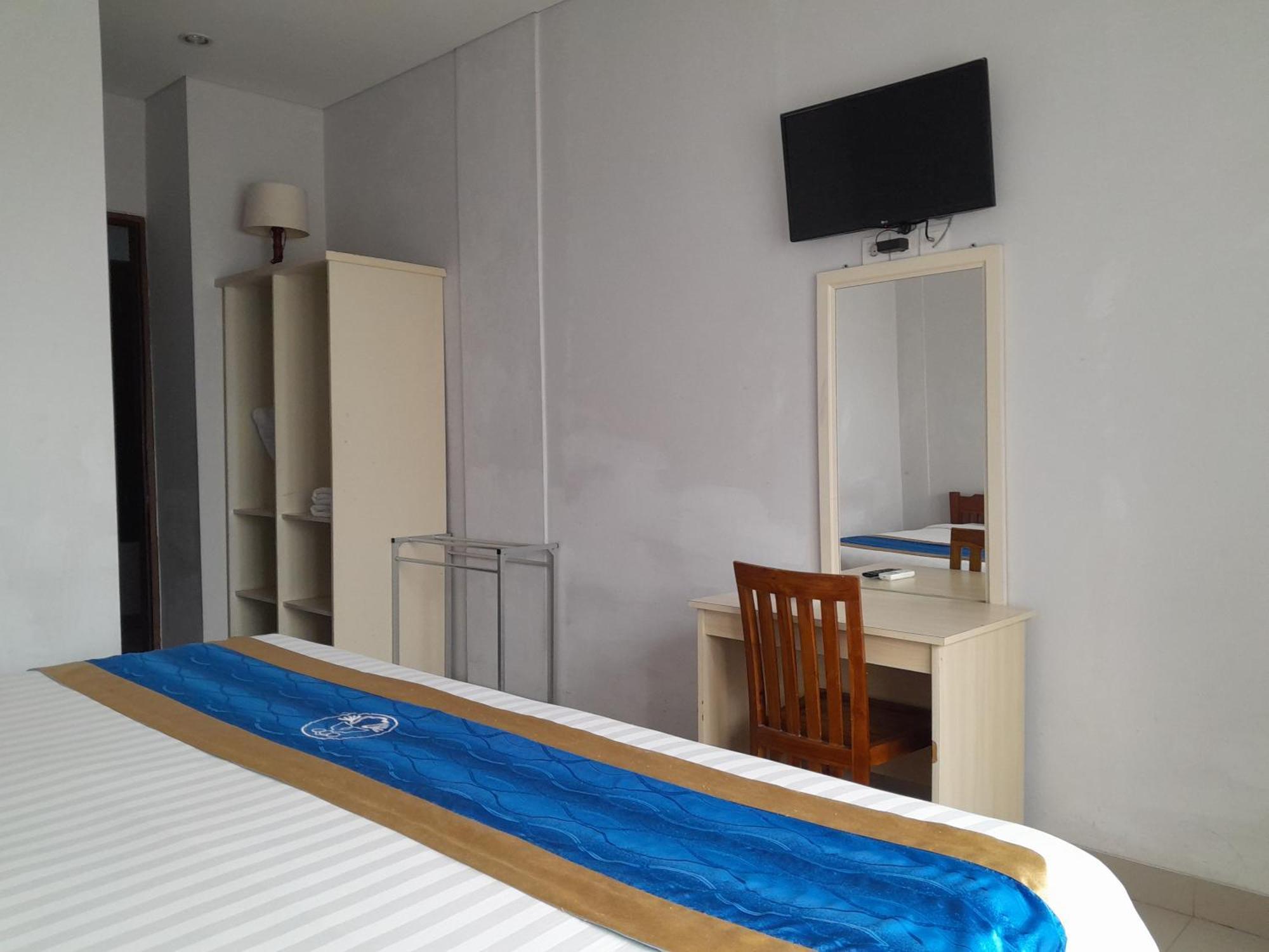 Hotel Dhyana Pura Kapal Экстерьер фото
